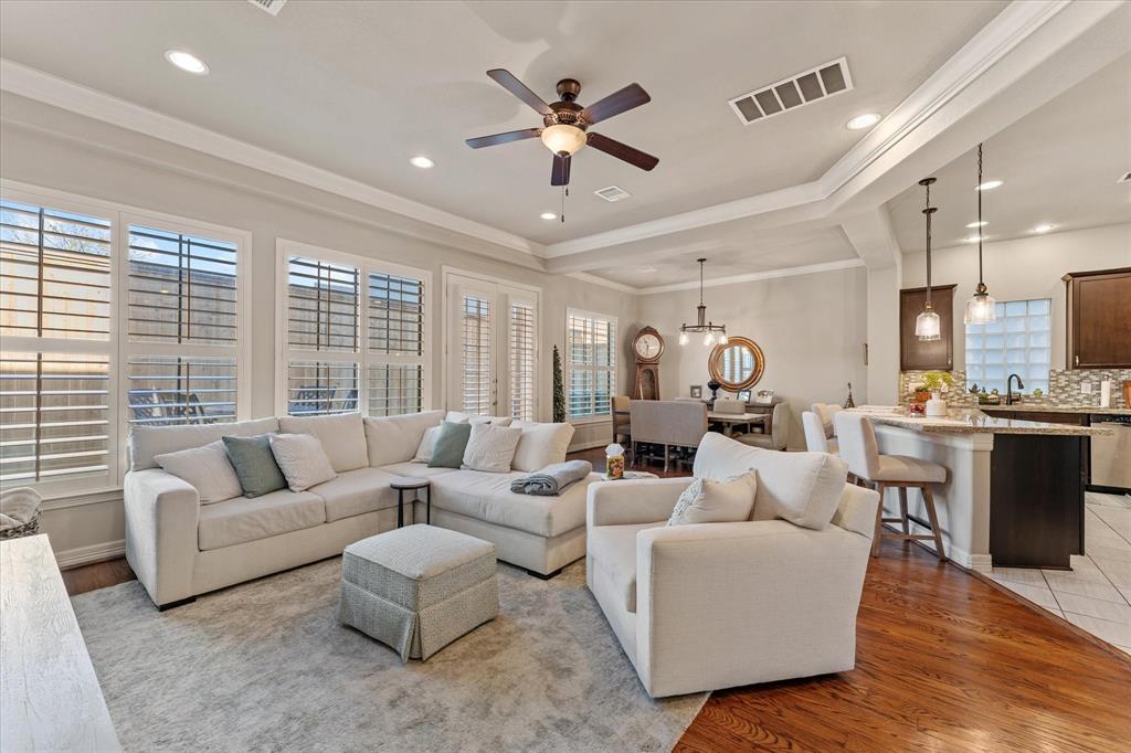 6706 Woodbend Park, Houston, Texas image 8