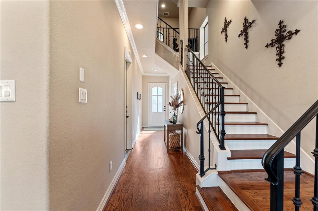 6706 Woodbend Park, Houston, Texas image 7