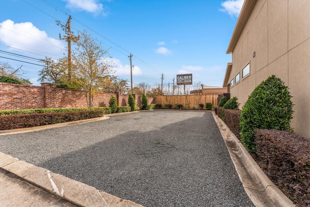 6706 Woodbend Park, Houston, Texas image 36