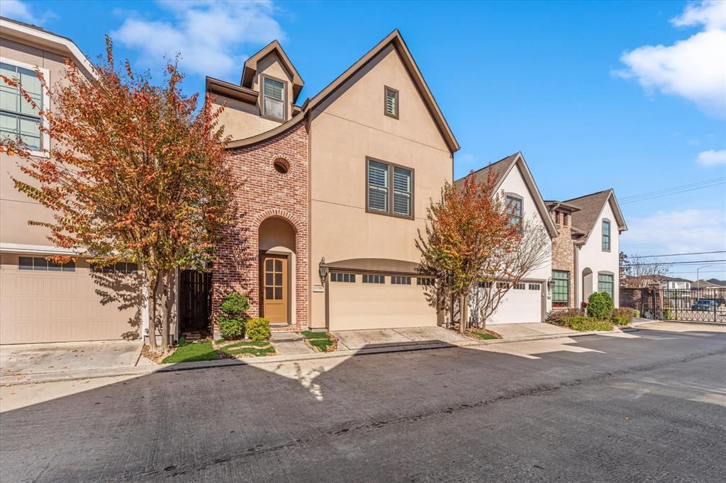 6706 Woodbend Park, Houston, Texas image 1