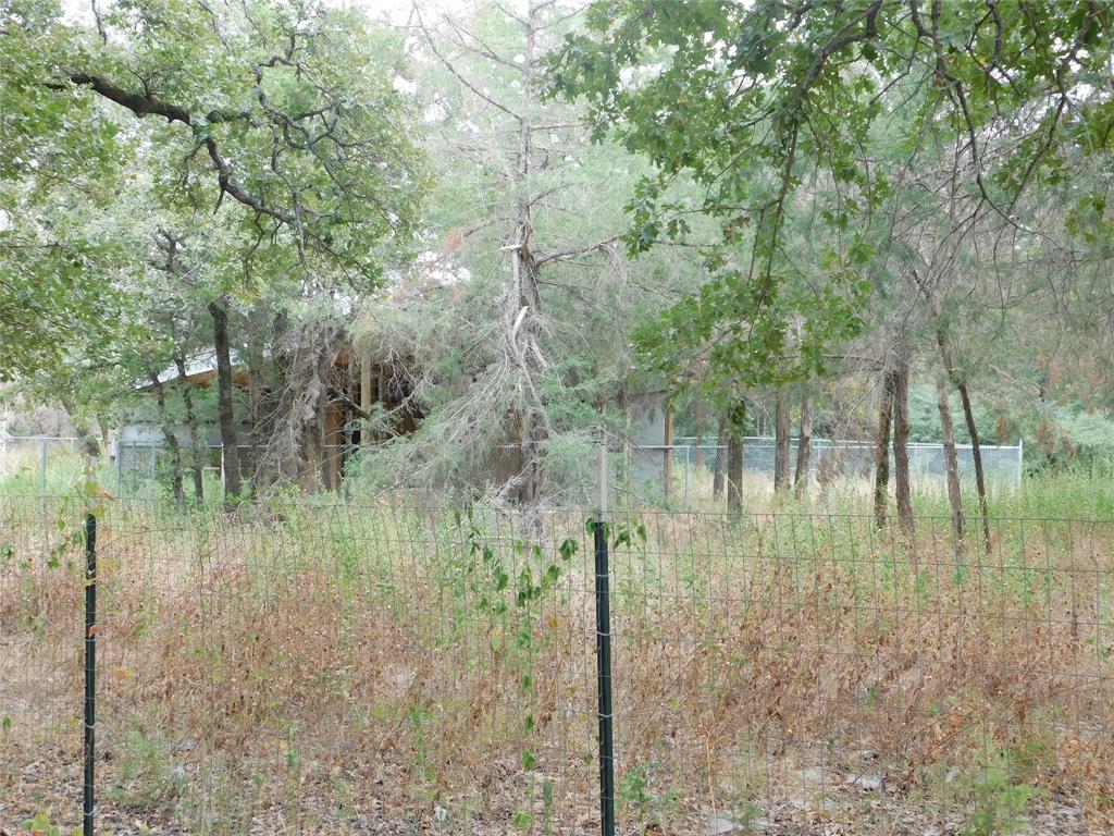 848 Pecan Drive, Caldwell, Texas image 3