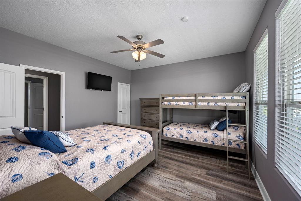 1816 Laguna Harbor Estate Boulevard, Port Bolivar, Texas image 24