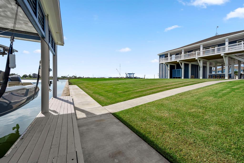 1816 Laguna Harbor Estate Boulevard, Port Bolivar, Texas image 37