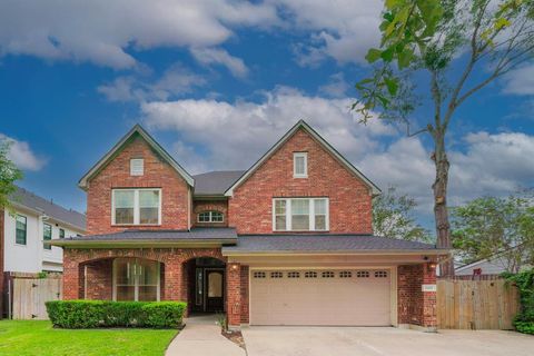 Photo of 1415 Sue Barnett Drive, Houston, TX 77018 (MLS # 5272686)