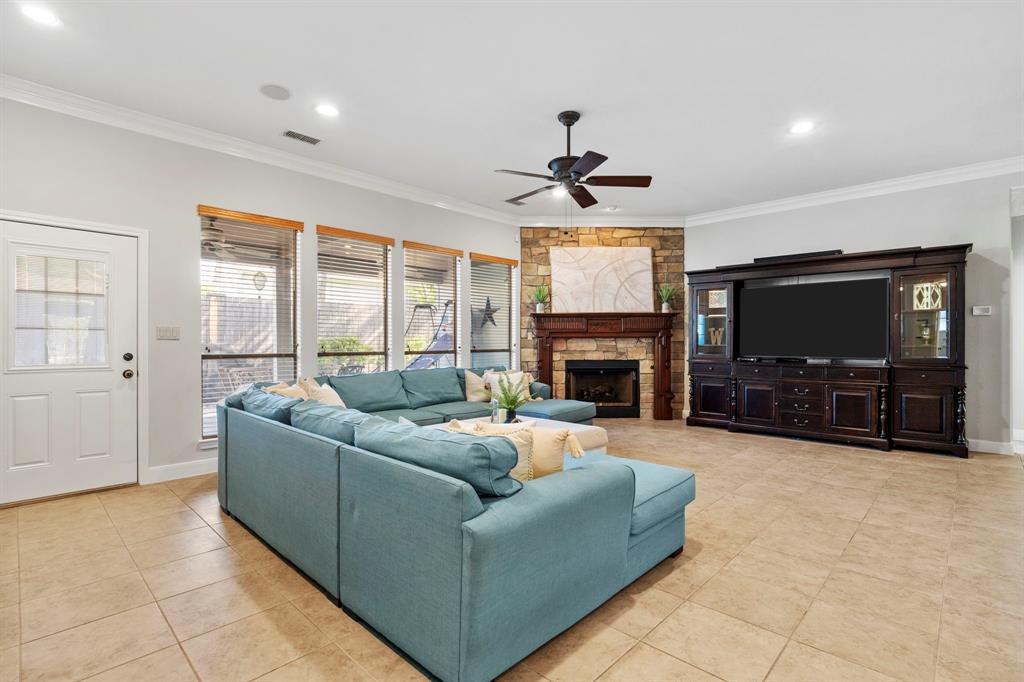 7506 Timber Point Court, Spring, Texas image 21
