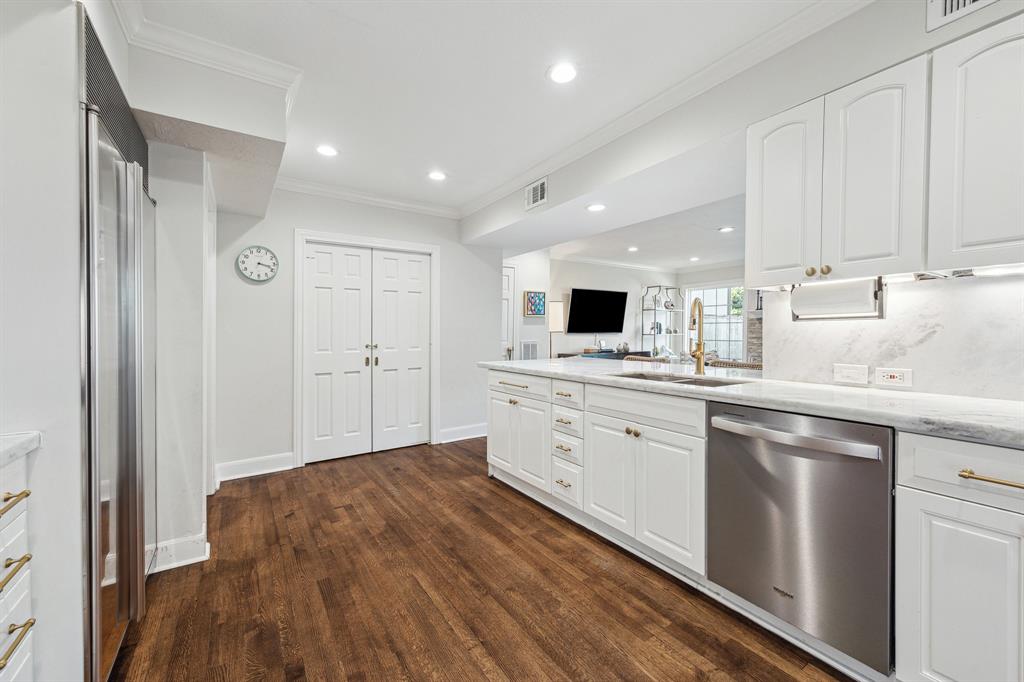 3316 Tangley Road
