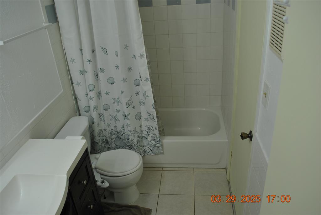 8405 Wilcrest Drive #2205, Houston, Texas image 7