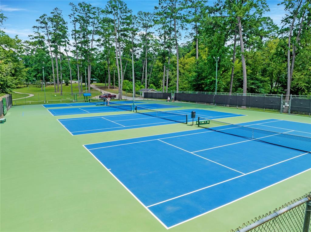 1441 Green Briar Drive, Huntsville, Texas image 30