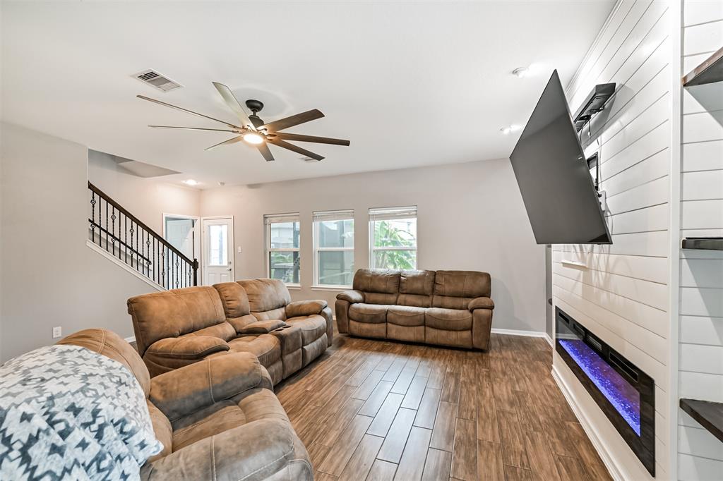 12750 Tullich Lane, Humble, Texas image 6