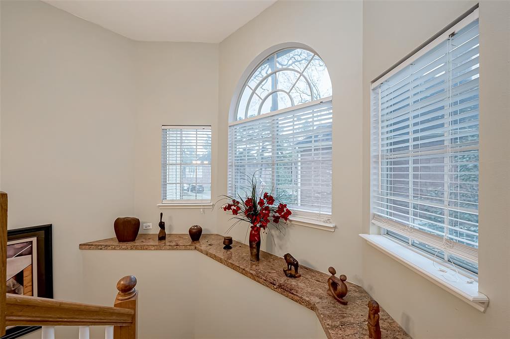 3523 Whispering Brook Drive, Kingwood, Texas image 26