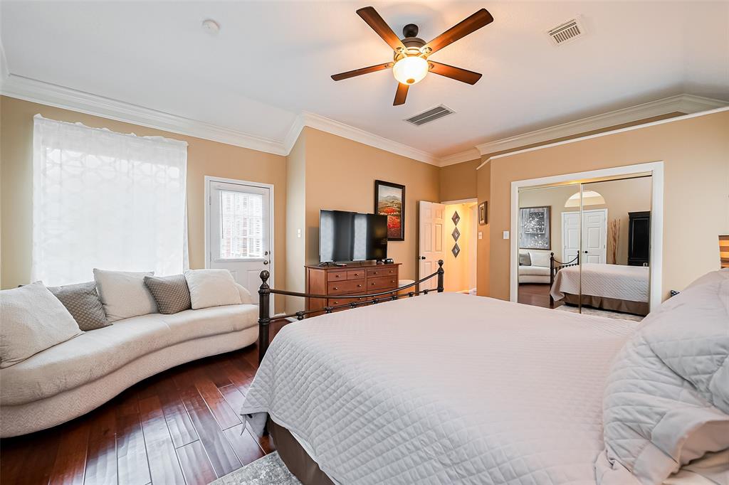 3523 Whispering Brook Drive, Kingwood, Texas image 22