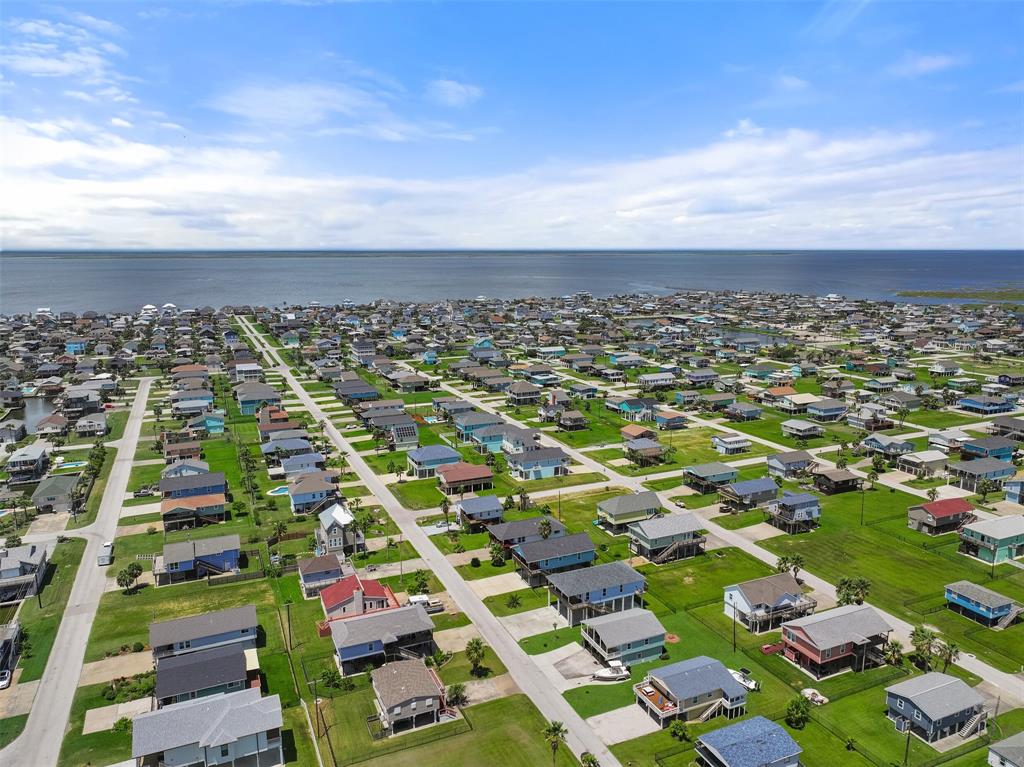 4135 Fort Bend Drive, Galveston, Texas image 38