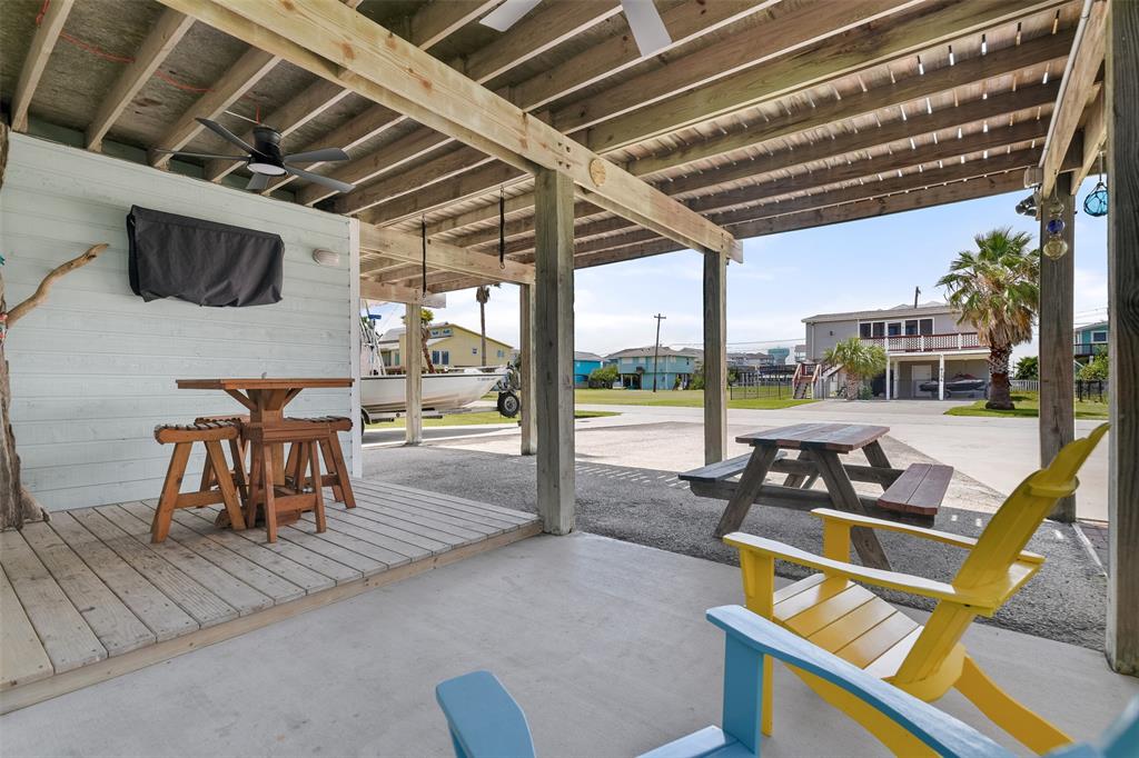 4135 Fort Bend Drive, Galveston, Texas image 30