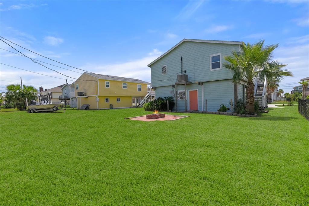 4135 Fort Bend Drive, Galveston, Texas image 37