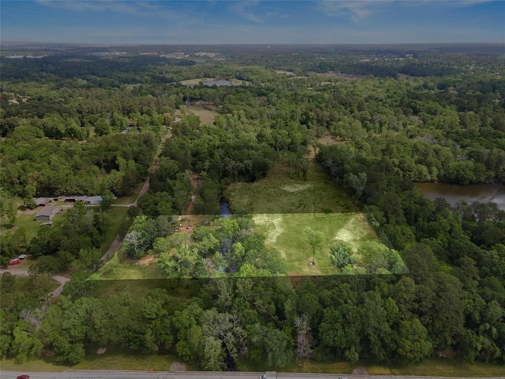8375 Allen Drive, Conroe, Texas image 8