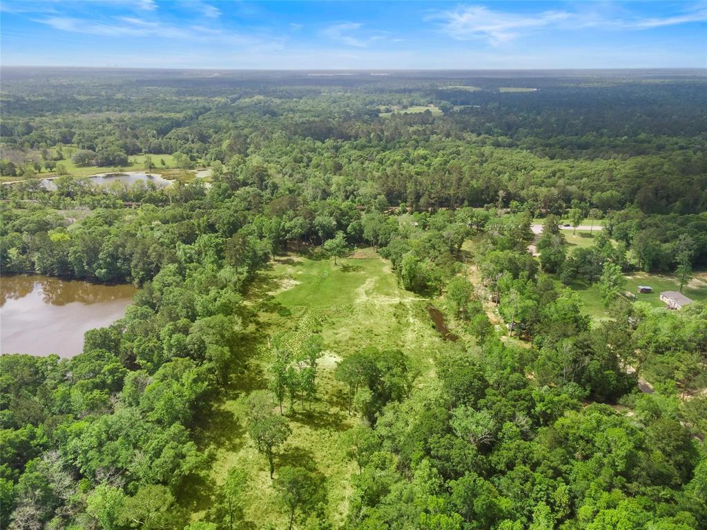 8375 Allen Drive, Conroe, Texas image 12