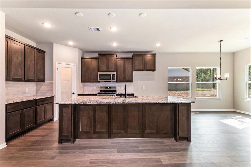 11654 Wilgers Way Way, Willis, Texas image 10
