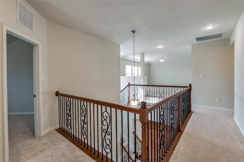 2685 Twin Point Dr Drive, The Colony, Texas image 12