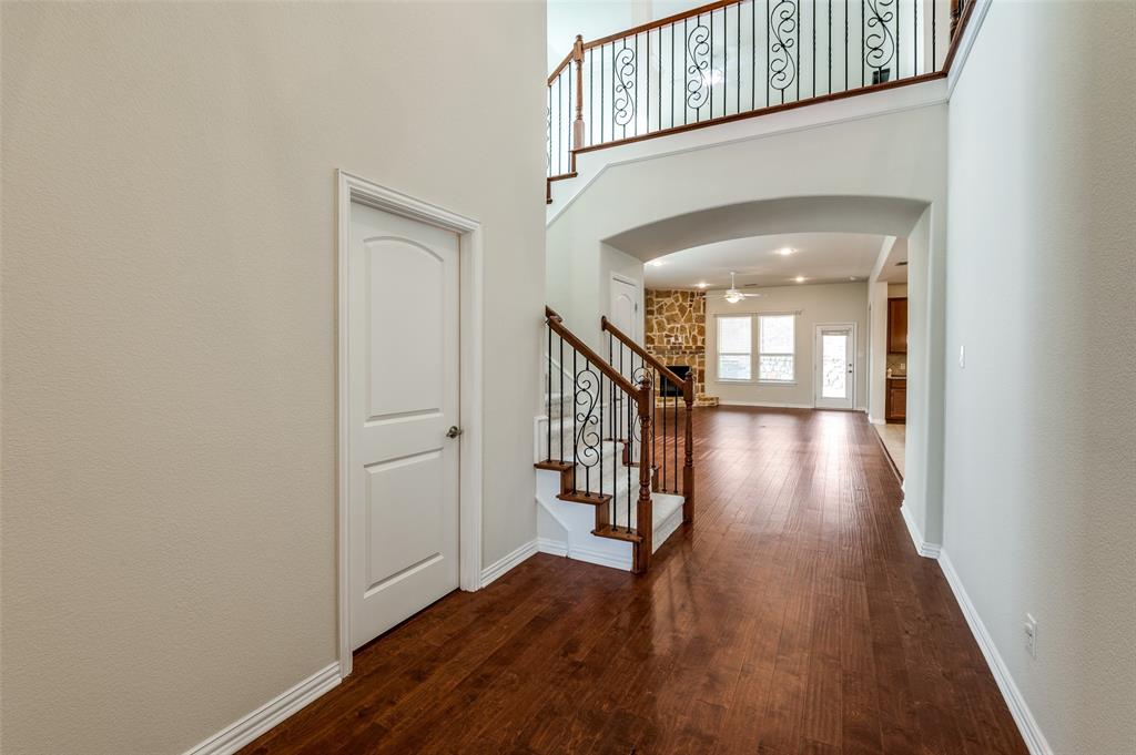 2685 Twin Point Dr Drive, The Colony, Texas image 3