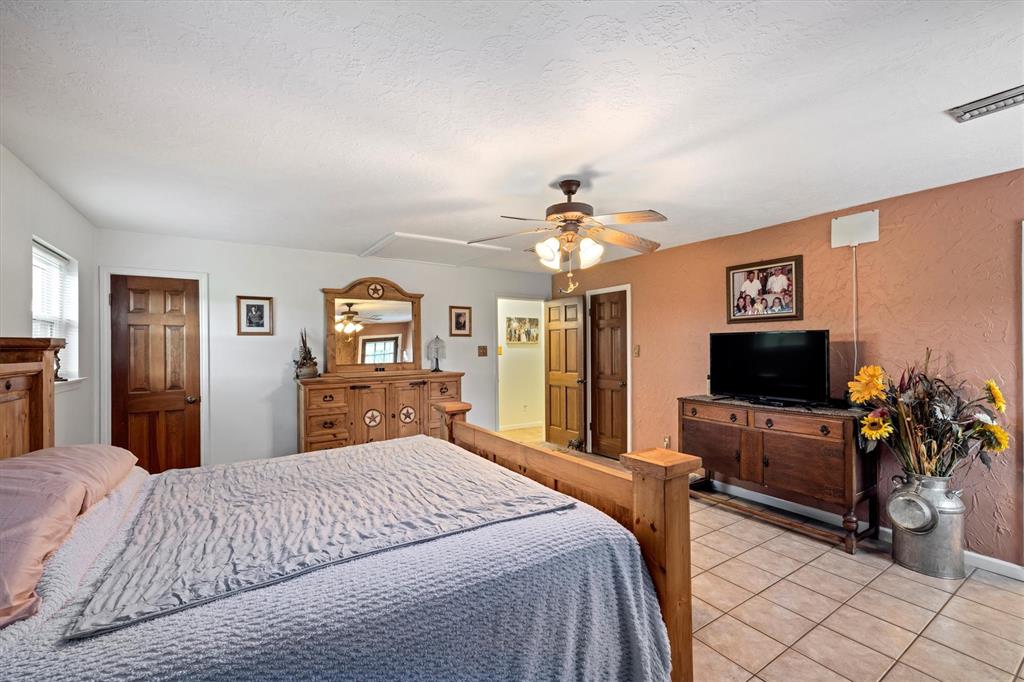 6825 Highland Road, Santa Fe, Texas image 35