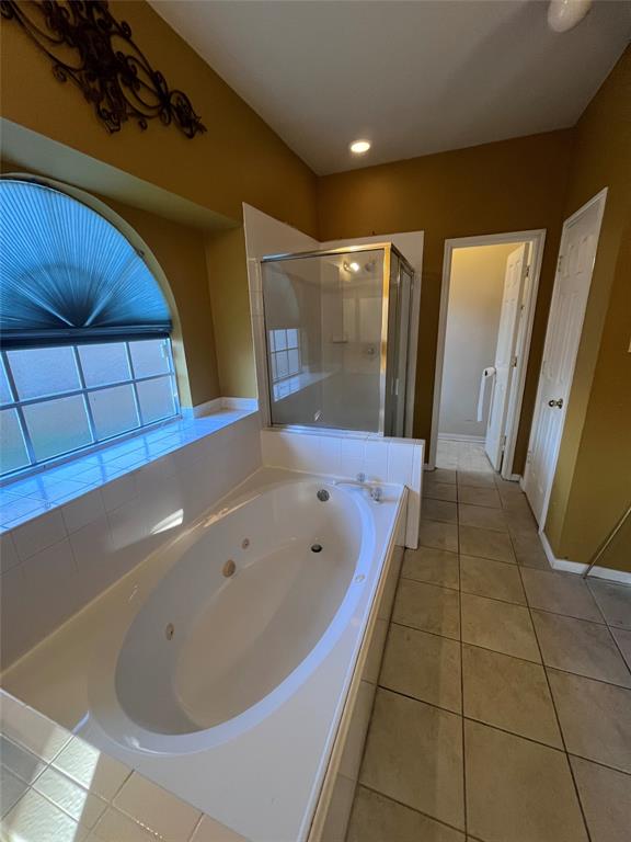 9506 Pickwell Court, Sugar Land, Texas image 2