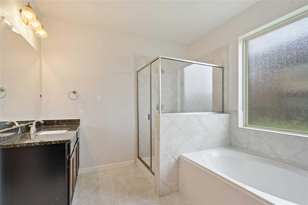 9803 Wyatt Shores Drive, Humble, Texas image 21