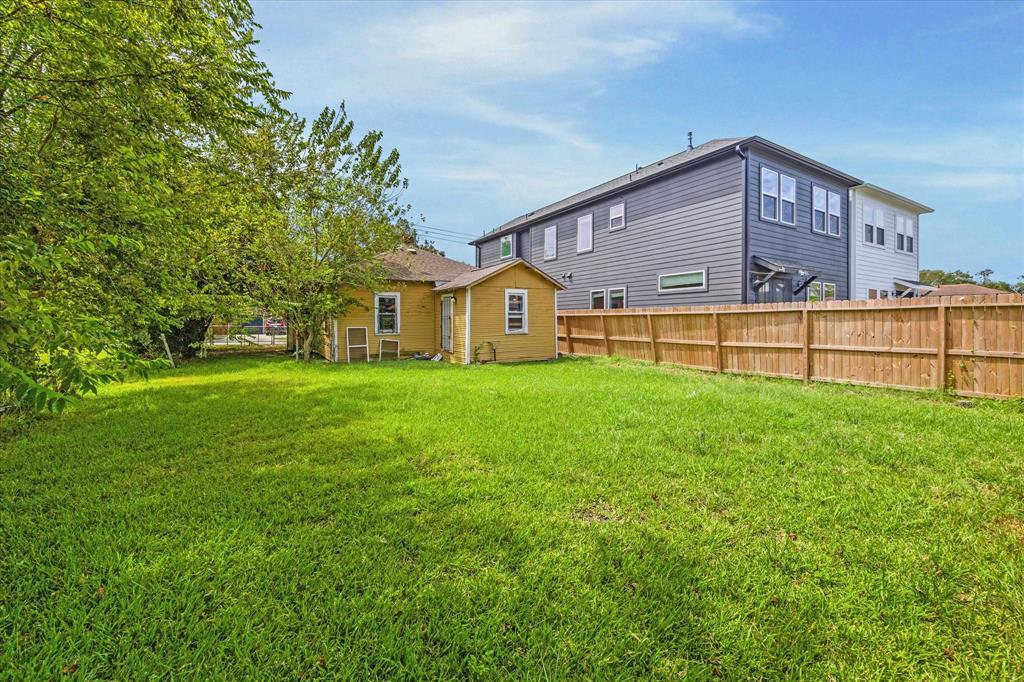 4427 Providence Street, Houston, Texas image 2