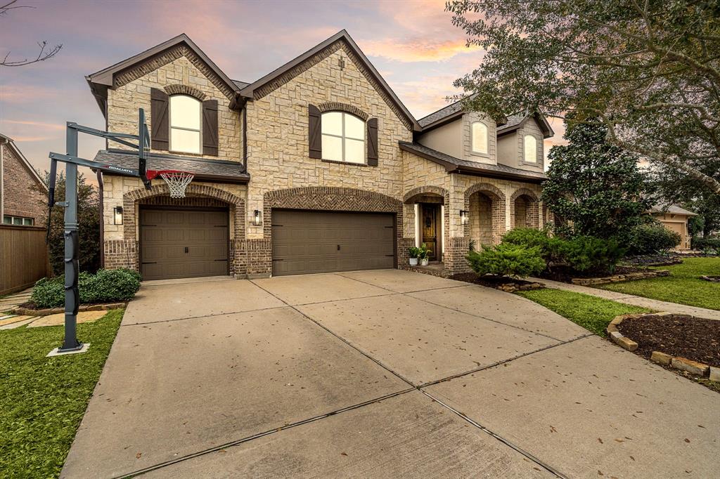 5114 Red Burr Oak Trail, Katy, Texas image 40
