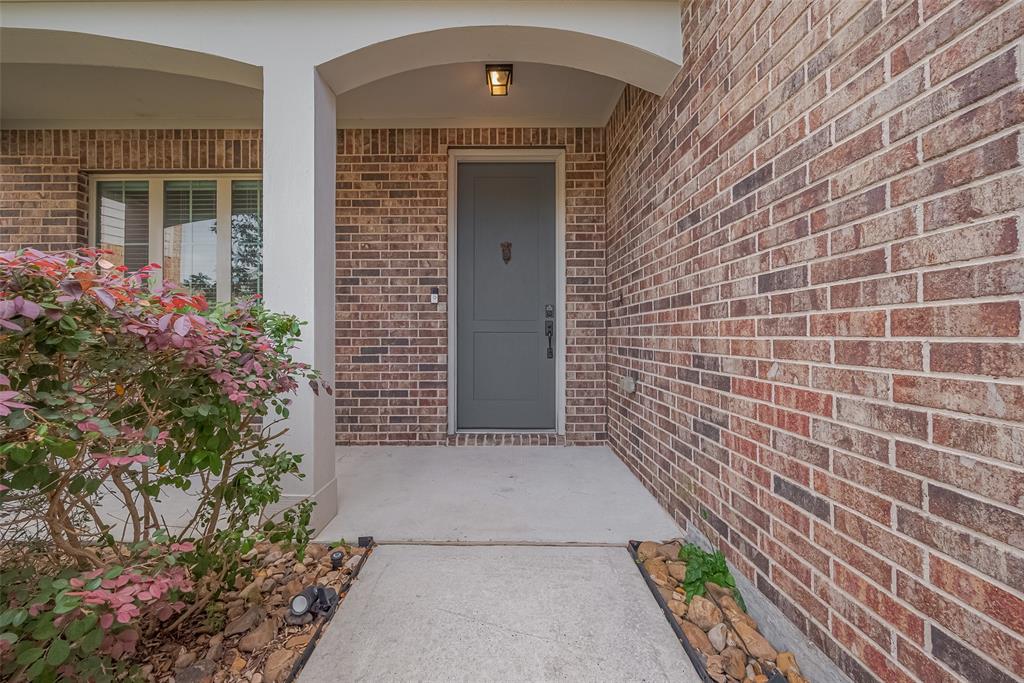 24989 Calais New Court, Kingwood, Texas image 4