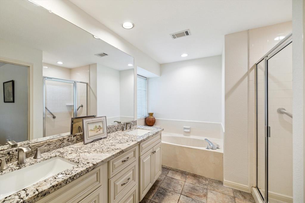 10937 Graywood Court, La Porte, Texas image 12