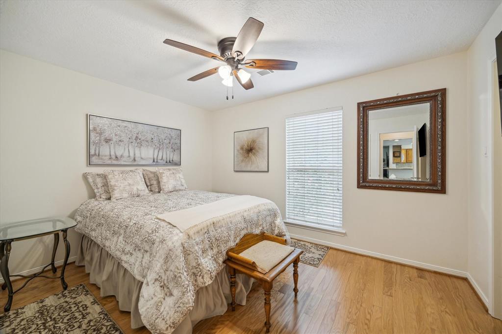10937 Graywood Court, La Porte, Texas image 14