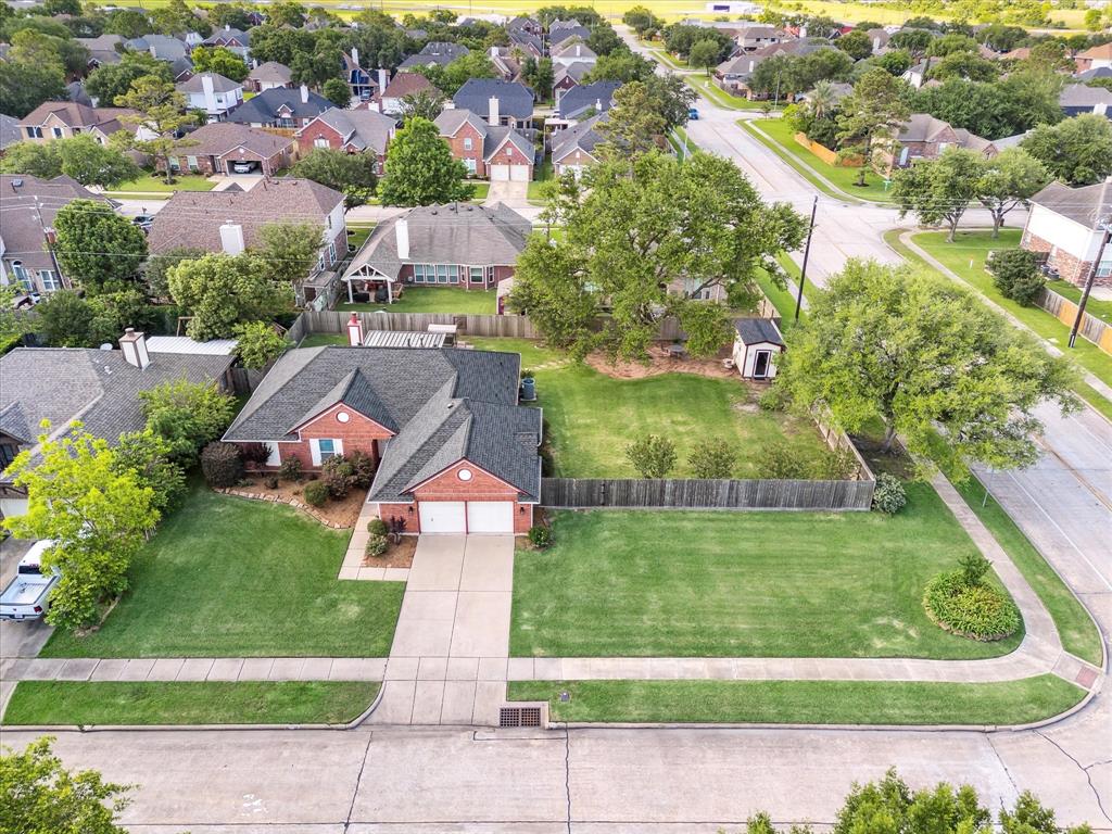 10937 Graywood Court, La Porte, Texas image 26