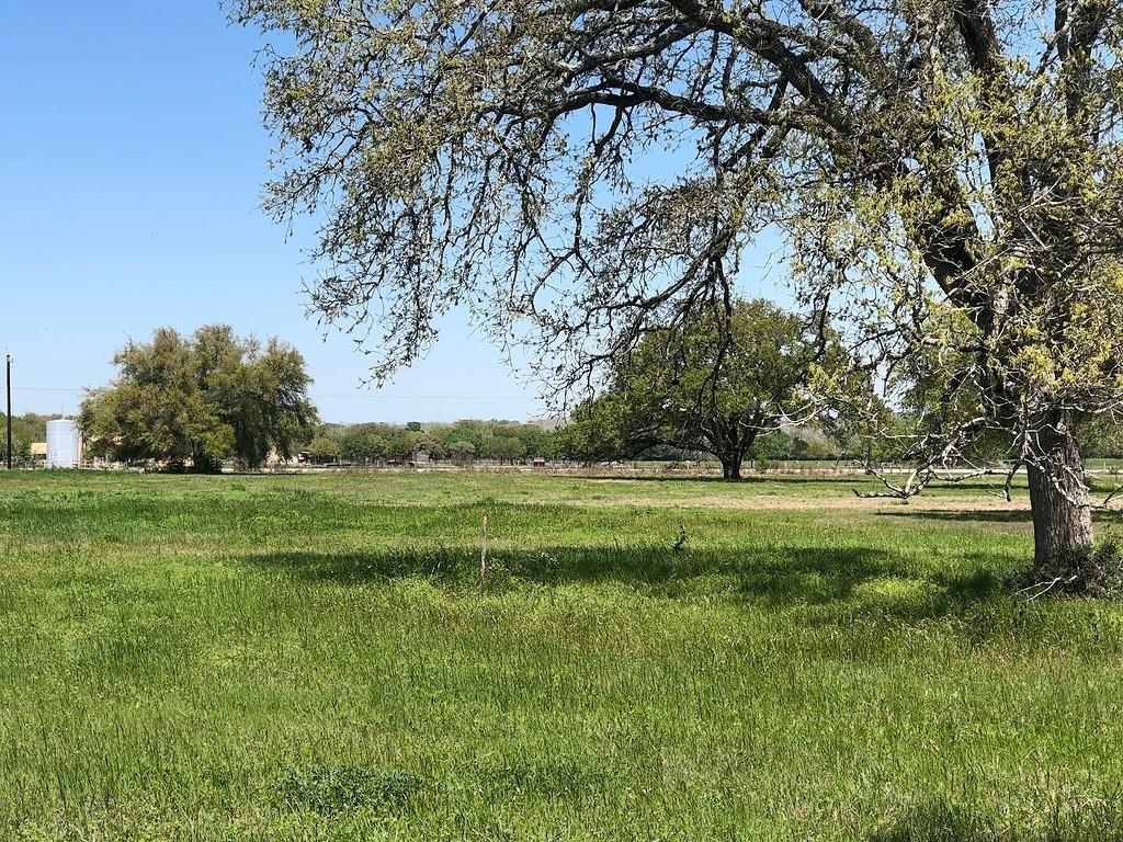 Lot 6 Pvt 1671, Hallettsville, Texas image 4