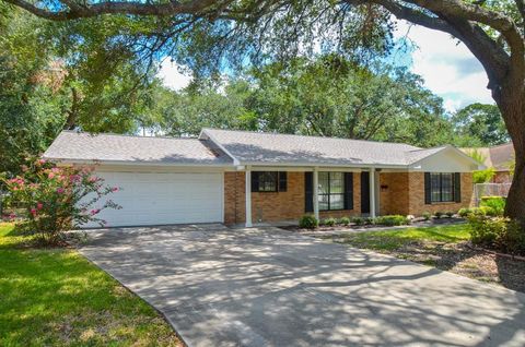 A home in Pearland