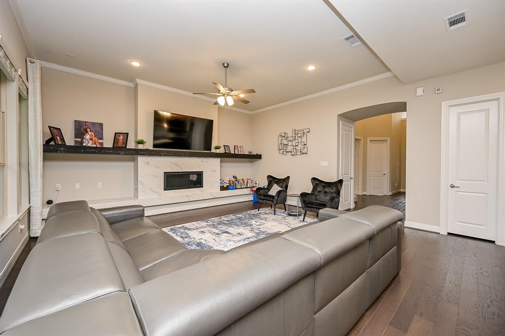 24919 Bridgeton Meadow Lane