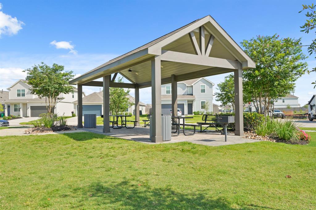 5330 Briana Dee Drive, Rosharon, Texas image 41