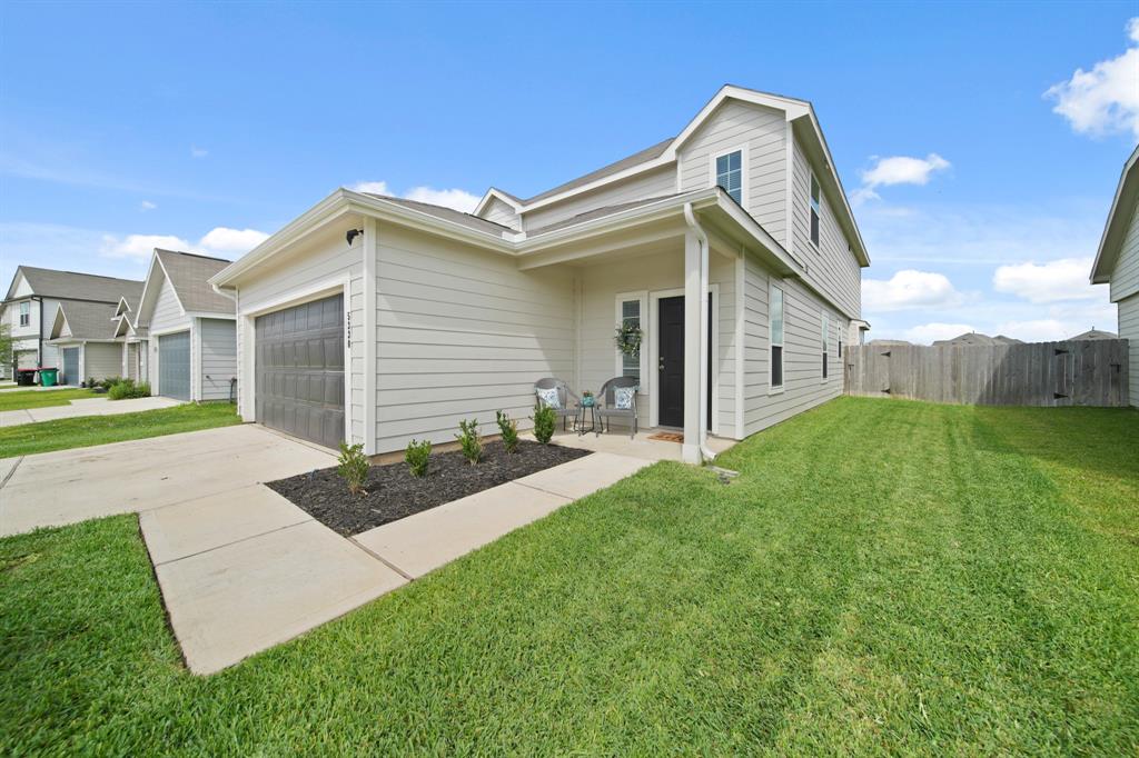 5330 Briana Dee Drive, Rosharon, Texas image 2