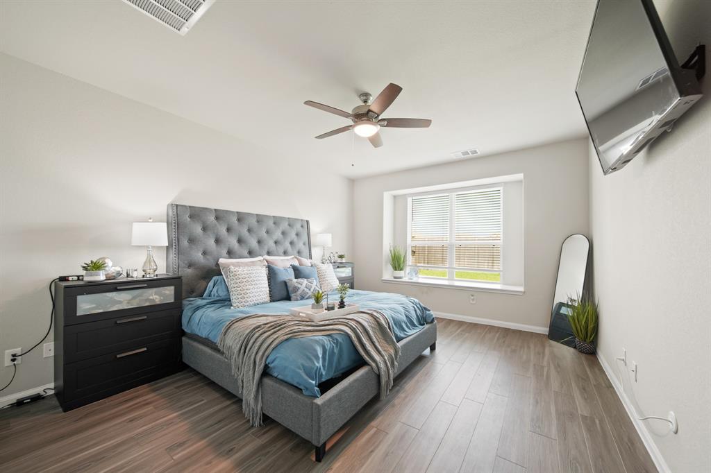 5330 Briana Dee Drive, Rosharon, Texas image 17