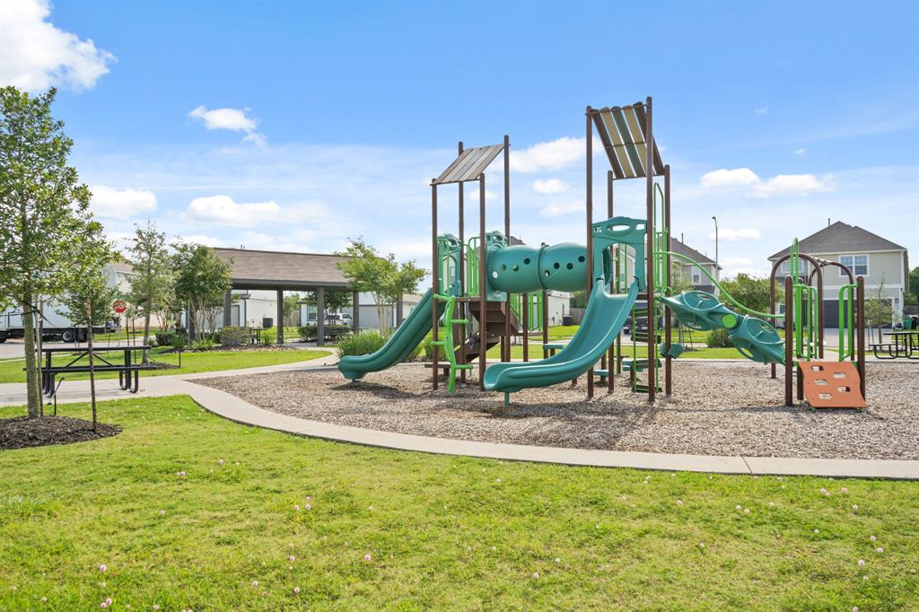 5330 Briana Dee Drive, Rosharon, Texas image 39
