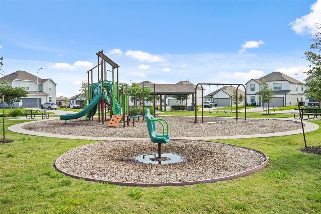 5330 Briana Dee Drive, Rosharon, Texas image 38
