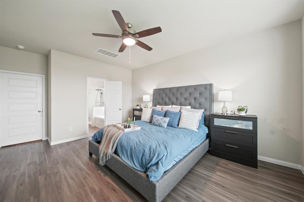 5330 Briana Dee Drive, Rosharon, Texas image 19