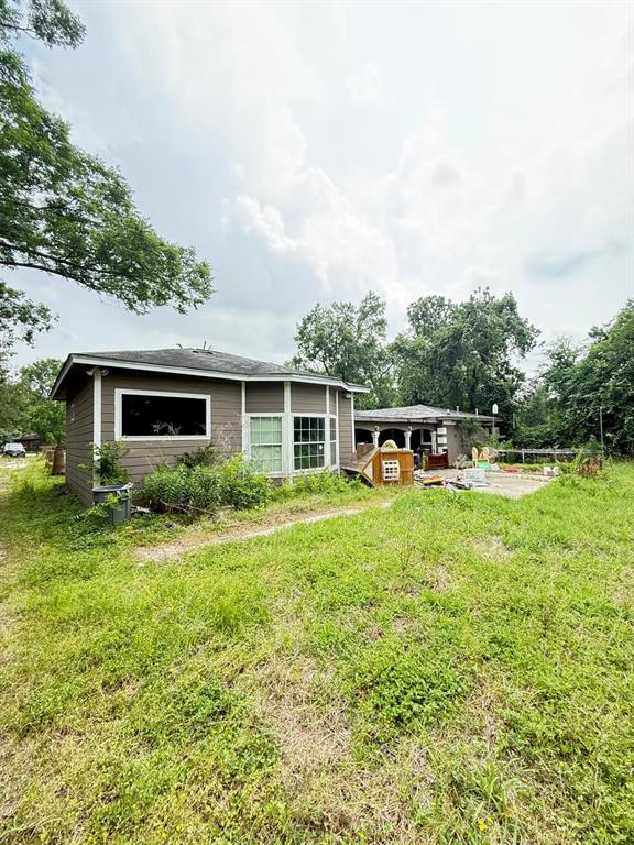 15125 South Drive, Channelview, Texas image 37