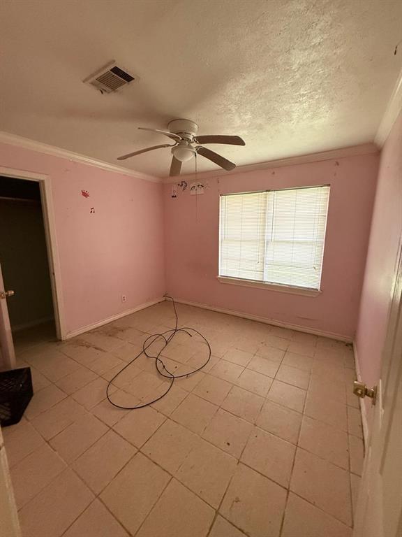 15125 South Drive, Channelview, Texas image 25