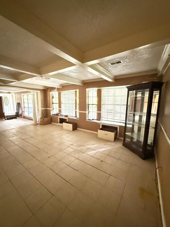 15125 South Drive, Channelview, Texas image 9