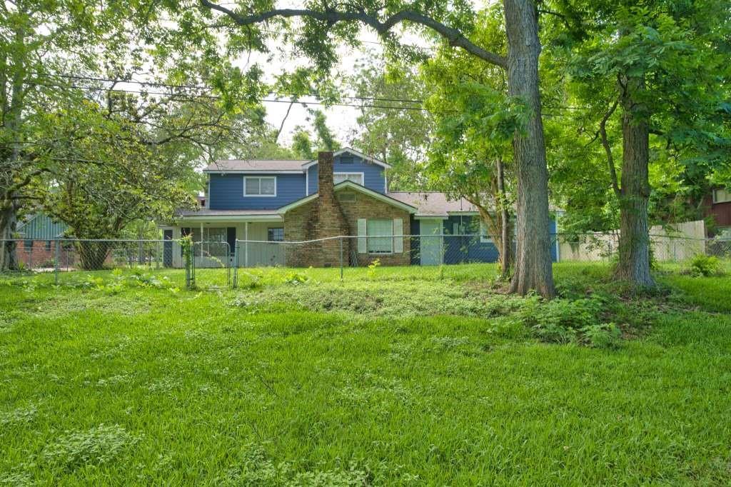 524 Oak Drive