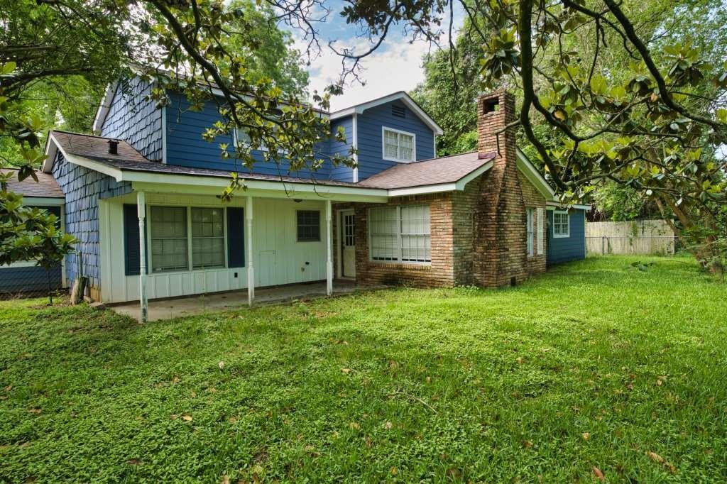 524 Oak Drive