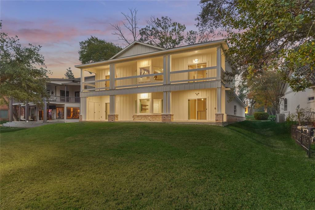 12424 Lake Vista Drive, Willis, Texas image 29