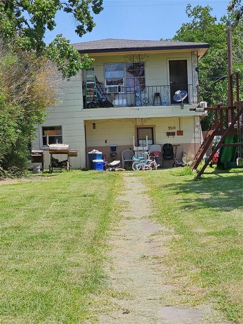Single Family Residence in Baytown TX 3310 Wisconsin Street.jpg