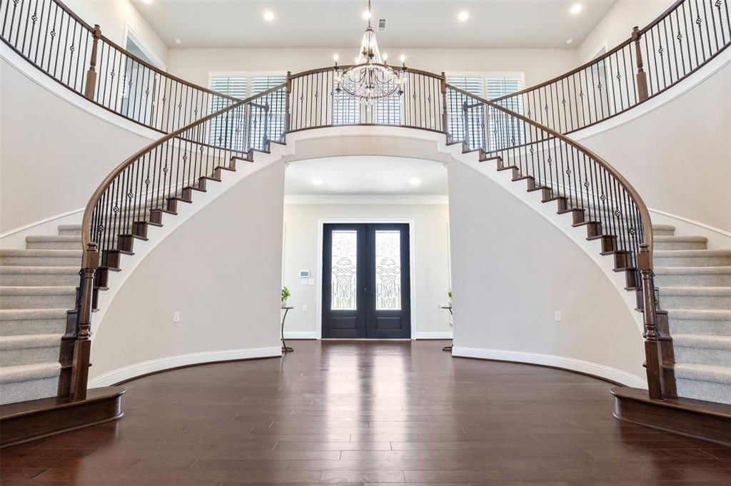 11115 Elm Creek Falls Court, Cypress, Texas image 3