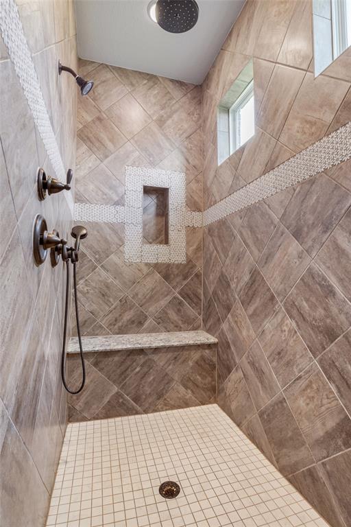 11115 Elm Creek Falls Court, Cypress, Texas image 23